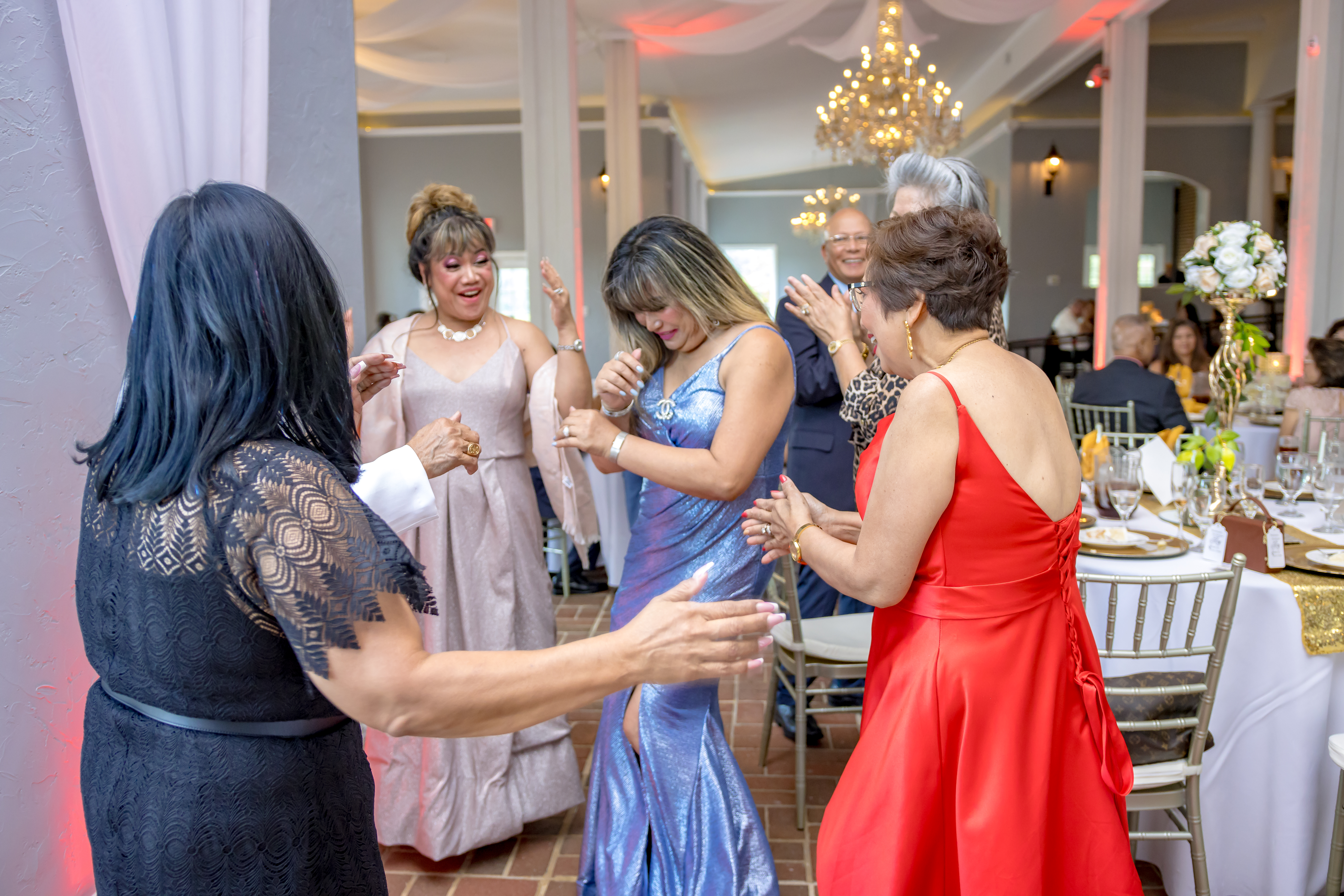 Wedding reception highlights photographed in Virginia